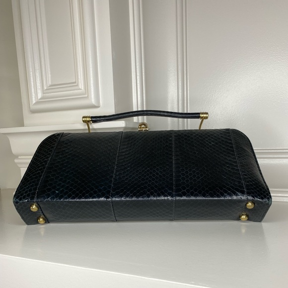 Vintage Snake Skin Versatile Clutch or Handbag - Picture 6 of 16